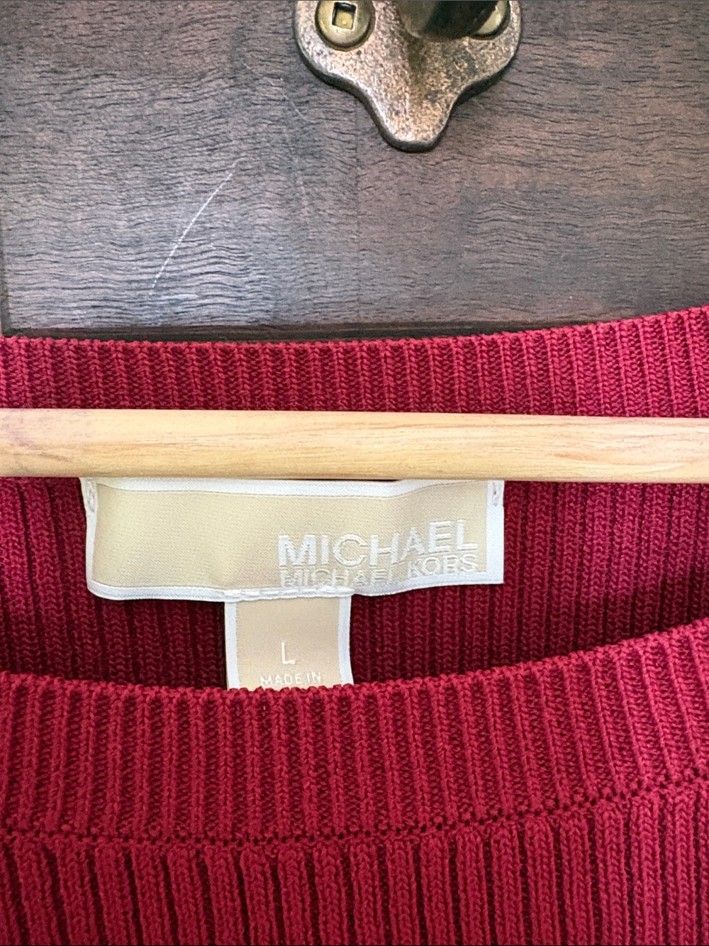Women’s Red Ribbed Bell-Sleeve Top - Picture 2 of 4